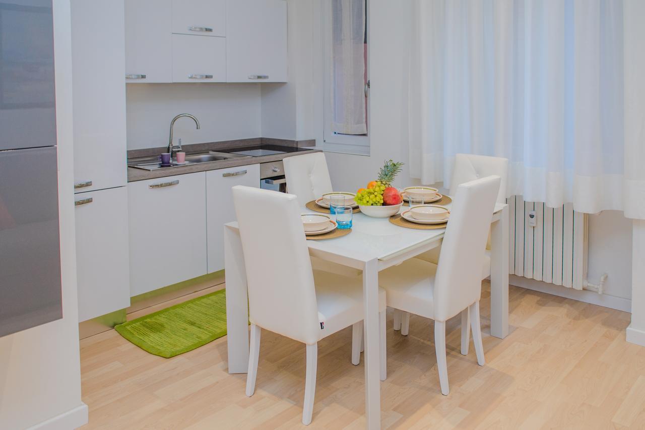 Guesthost - Istria M5 Cozy Apartment Milán Exterior foto
